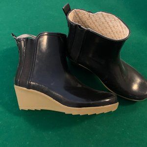 *NEW* CHOOKA Waterproof Women's Black Heel Boots 9